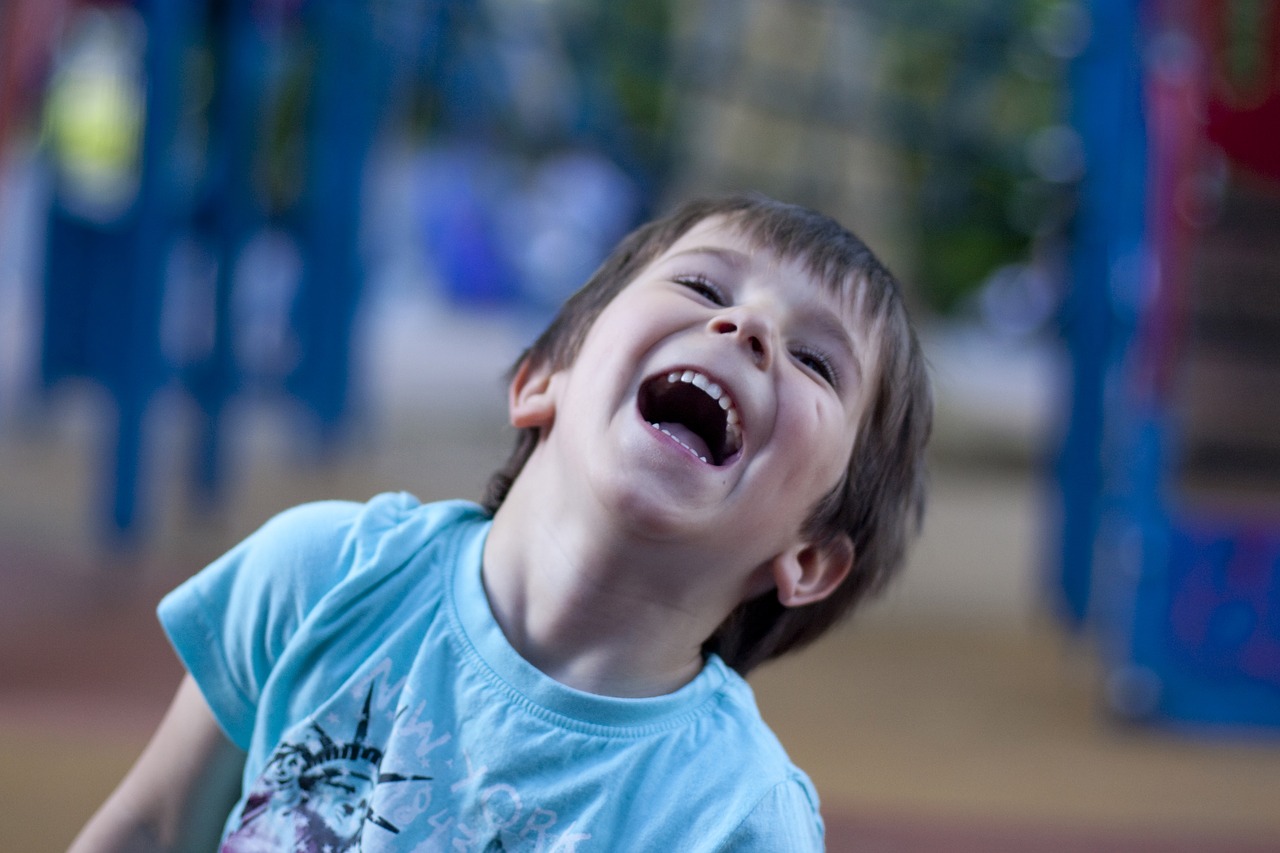 Lachyoga mit Kindern